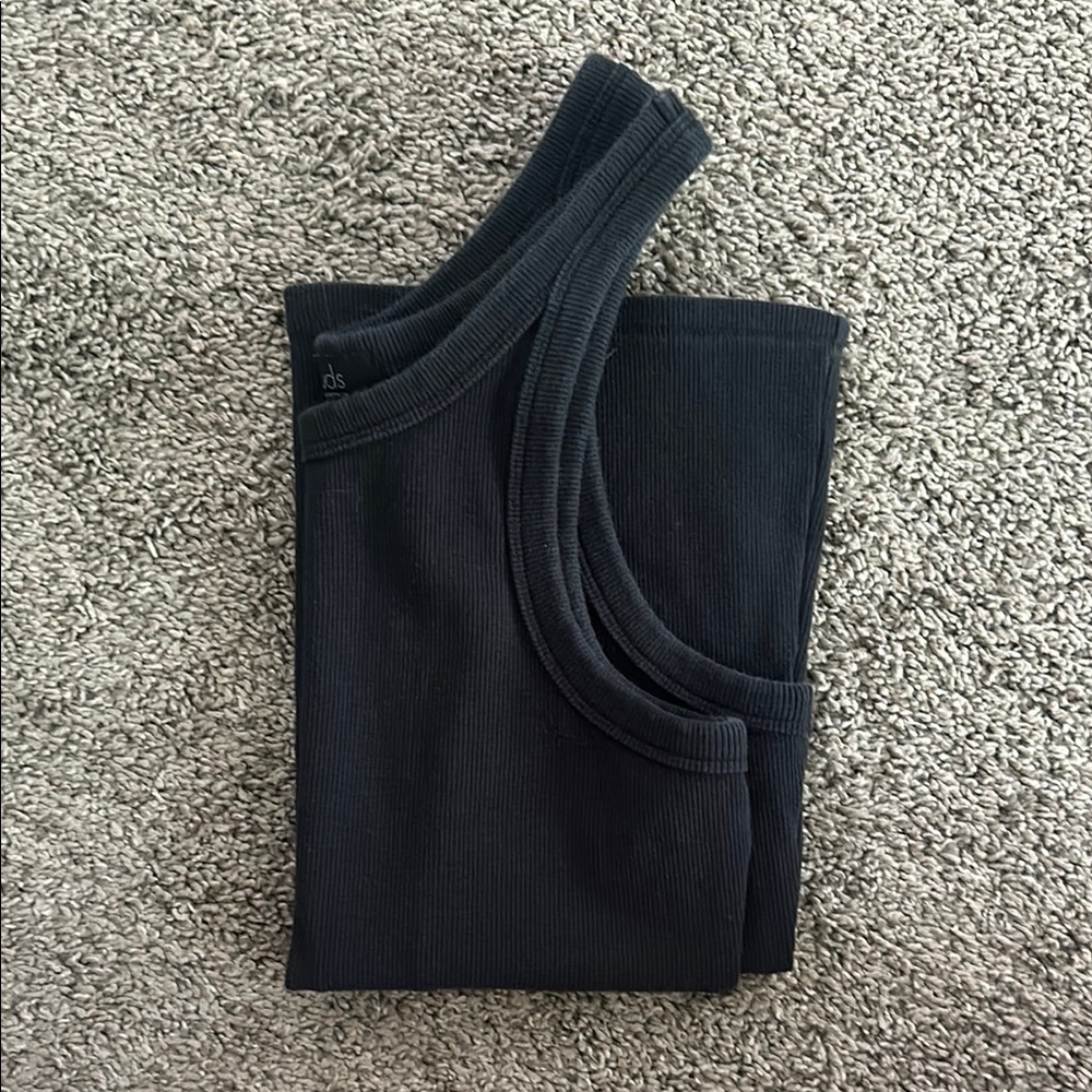 Nuuds Essential Rib Tank - Picture 4 of 5